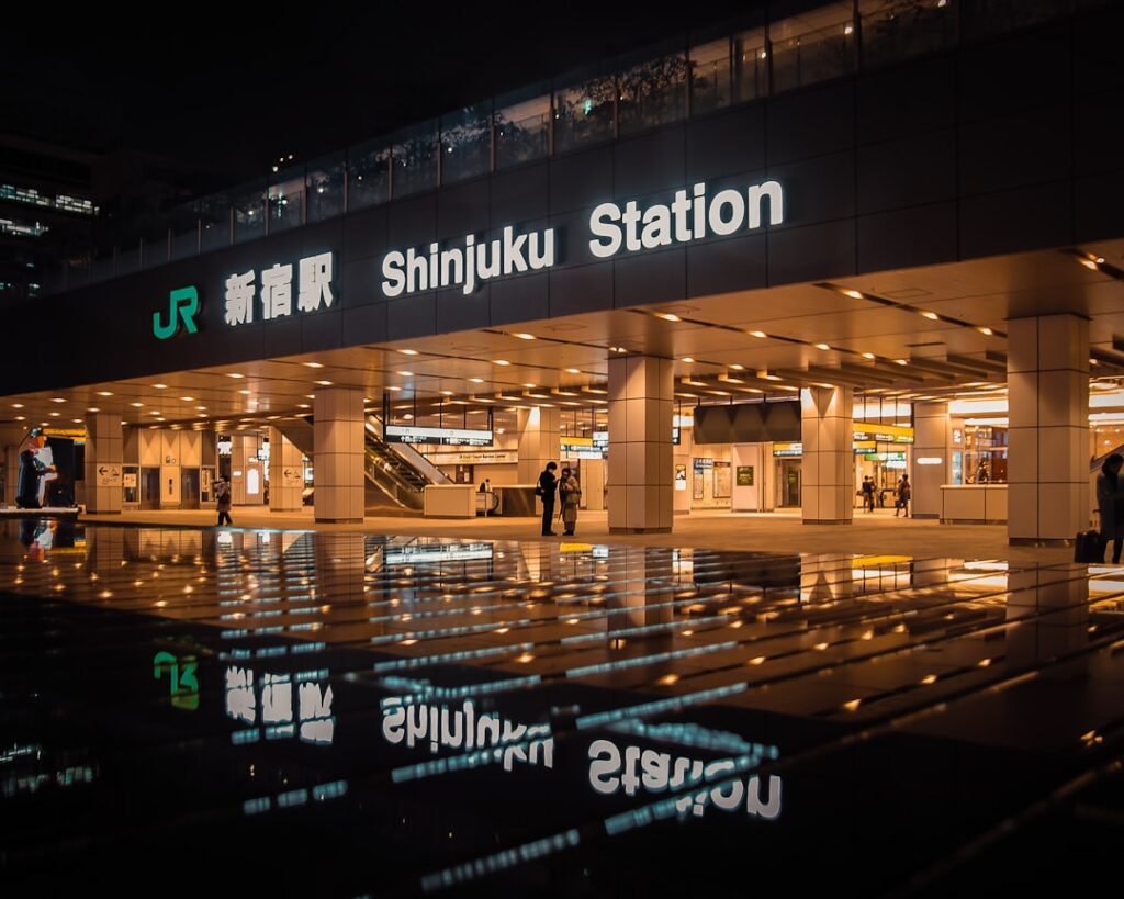 Japanese railway station for planning luggage storage and transfers
